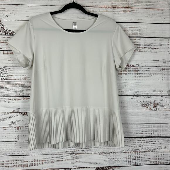 Womens NWOT Spanx Yes Pleats Short Sleeve Top Gray Athletic Tennis Tee Sport L - Picture 1 of 6